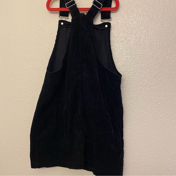 Forever 21 girls black Corduroy Overall dress Jumper romper 13-14 (runs small) - Picture 2 of 7